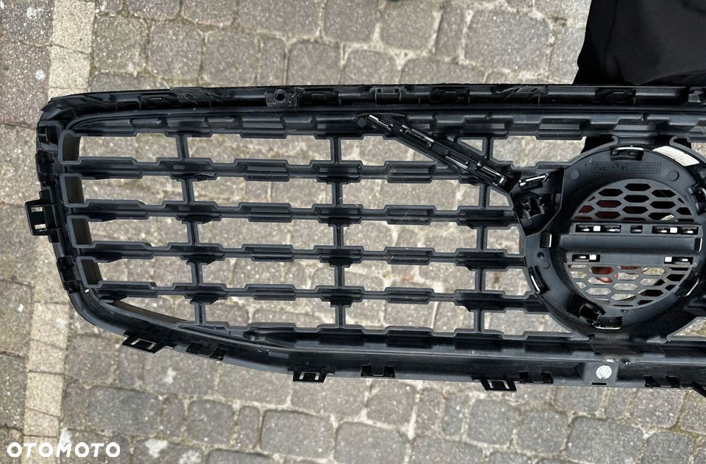 volvo v60 s60 iii (19-) grill atrapa r-design oe 32368136 - 7
