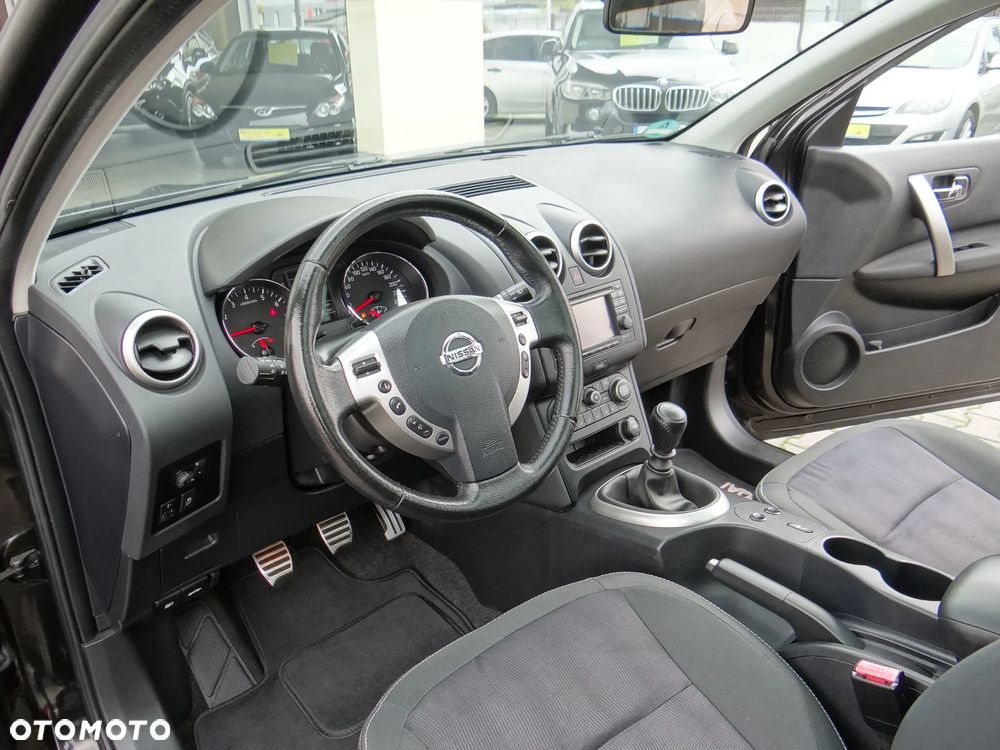 Nissan Qashqai+2 2.0 Tekna - 22