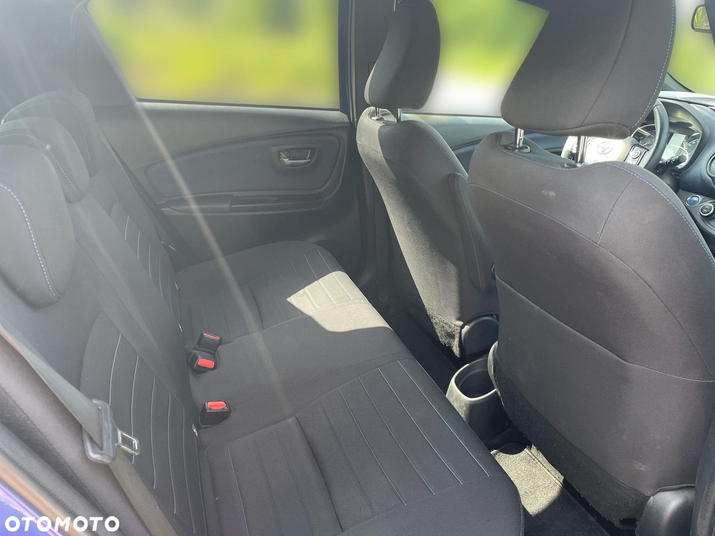 Toyota Yaris - 12