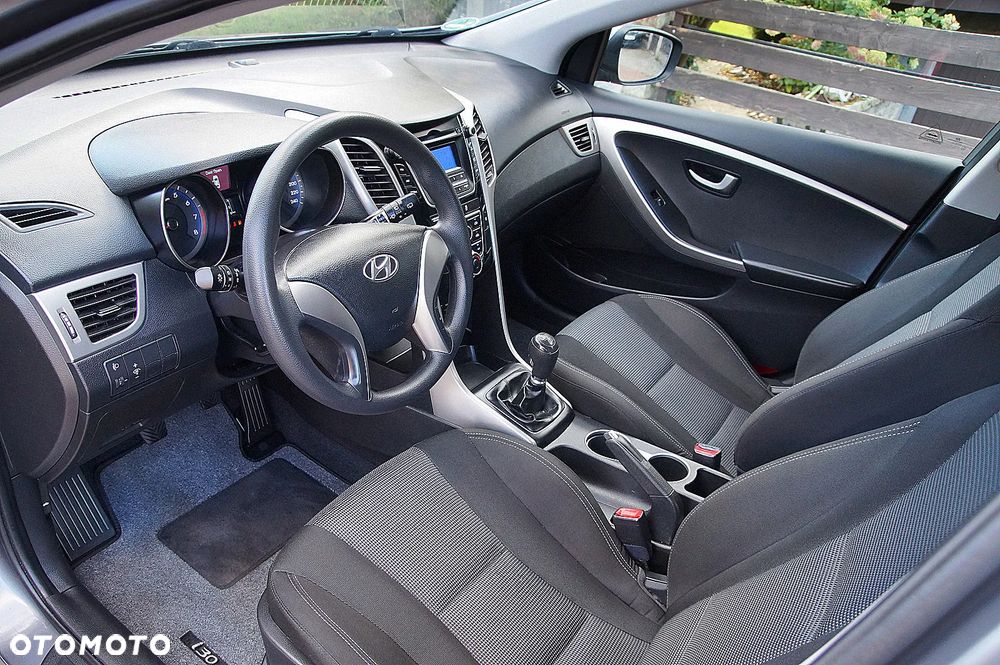 Hyundai i30 1.4 Style - 11