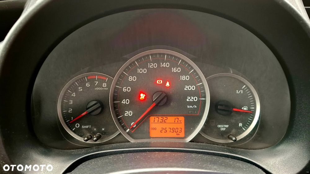 Toyota Yaris - 11
