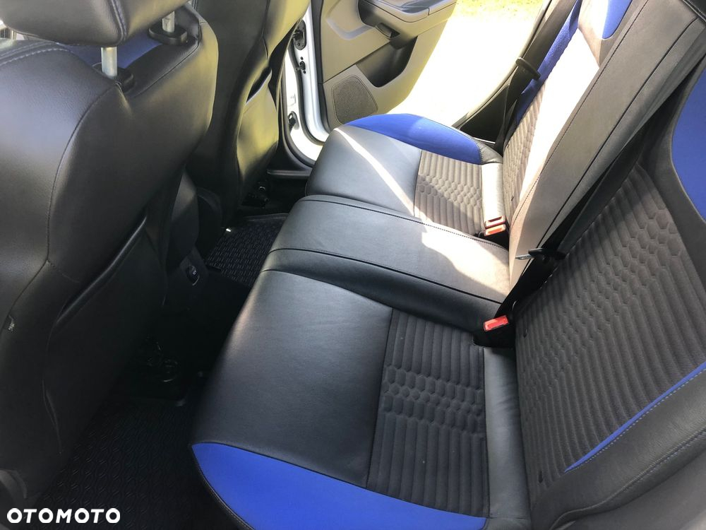 Ford Focus 2.0 EcoBoost ST - 10