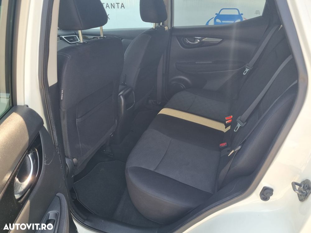 Nissan Qashqai 1.5 DCI TEKNA - 12