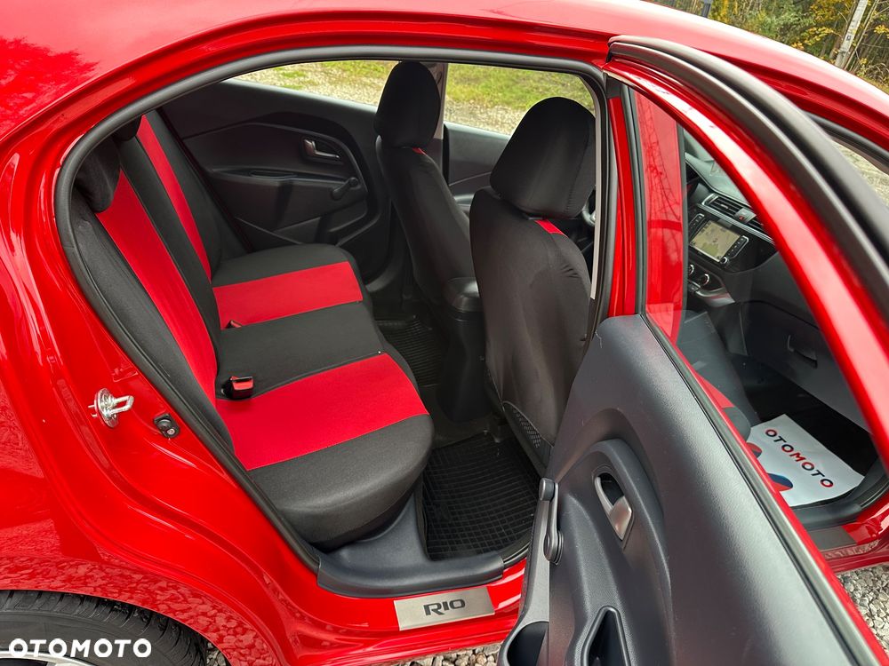 Kia Rio 1.2 L - 11