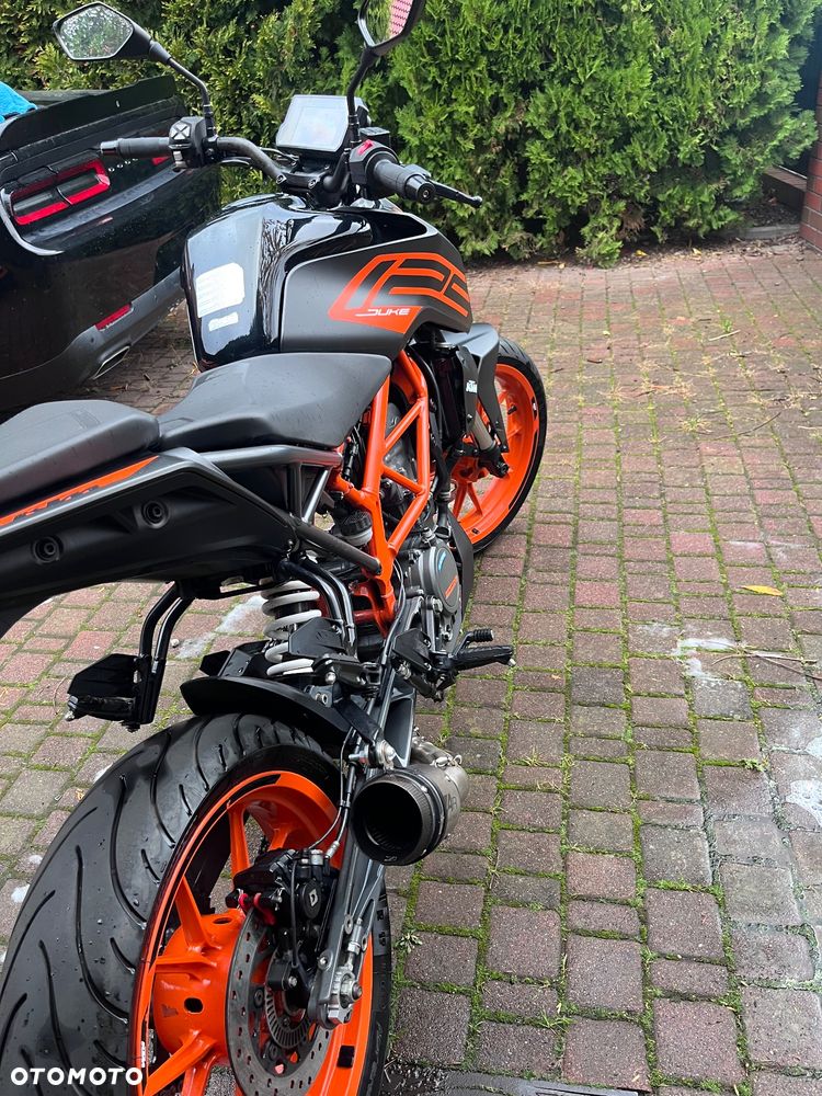 KTM Duke - 4