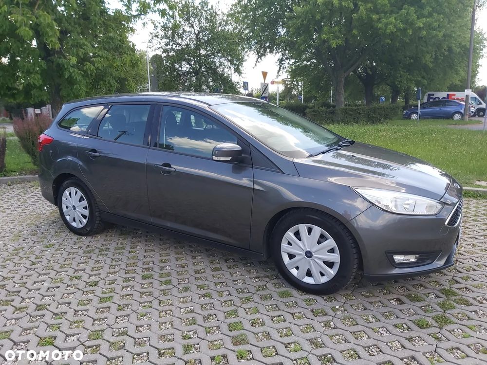 Ford Focus 1.5 TDCi DPF Start-Stopp-System Trend - 5