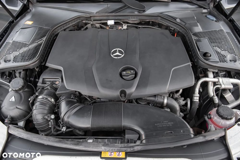 Mercedes-Benz Klasa C 250 (BlueTEC) d 7G-TRONIC AMG Line - 35