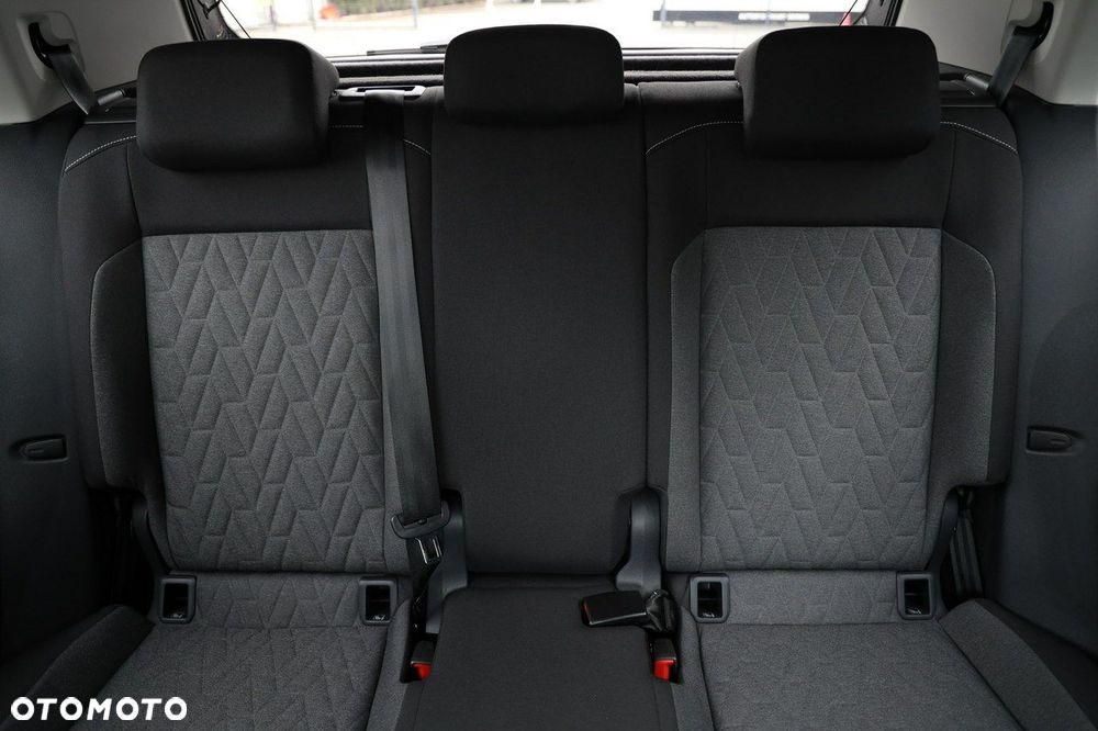 Volkswagen T-Cross - 25