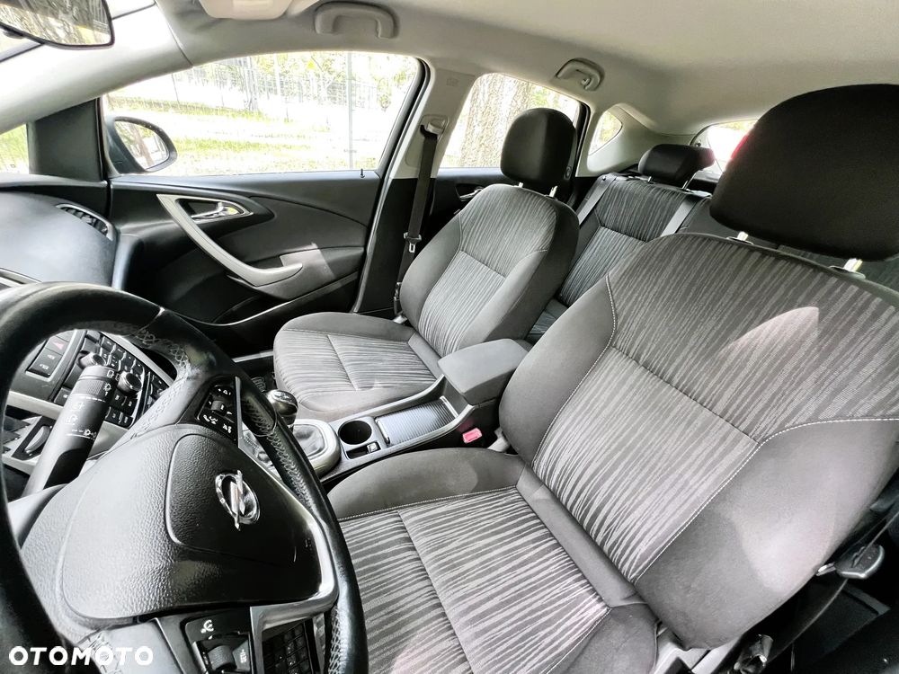 Opel Astra - 9