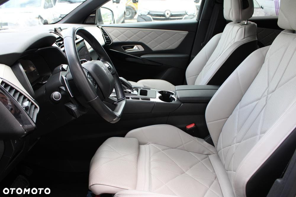 DS Automobiles DS 7 Crossback - 12