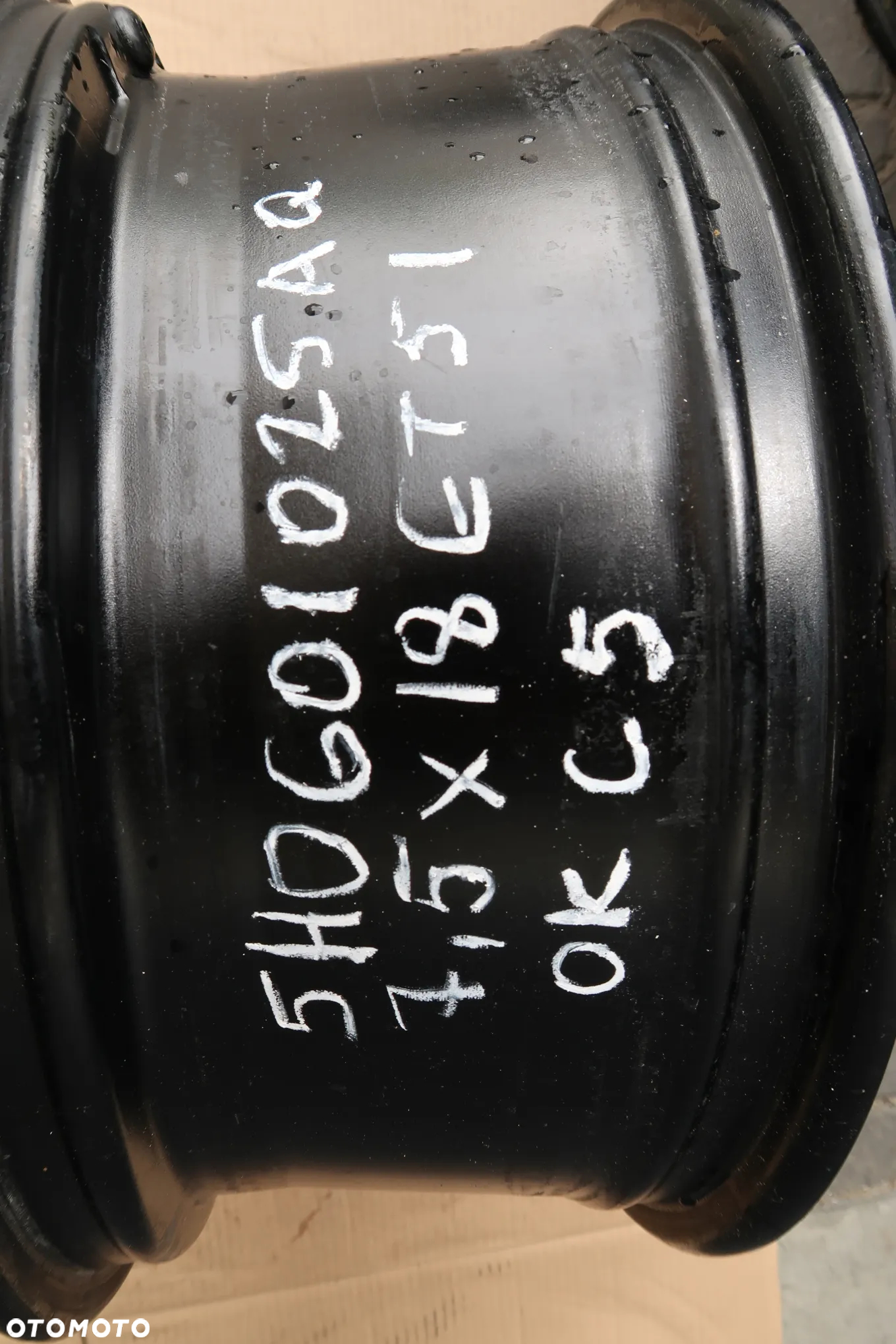 C4/C5/C6 FELGA VW 5H0601025AQ 7,5X18ET51 - 6