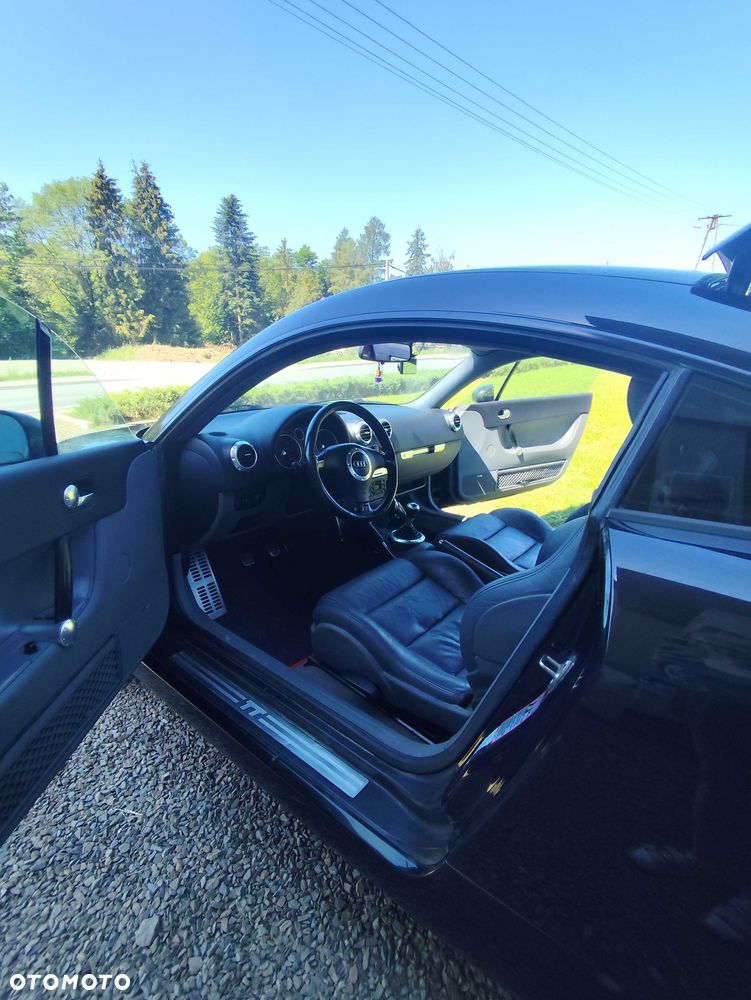 Audi TT Coupé - 5