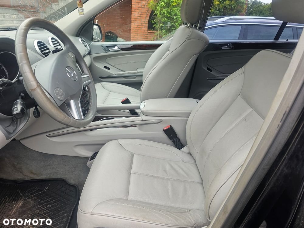 Mercedes-Benz GL 450 CDI - 11