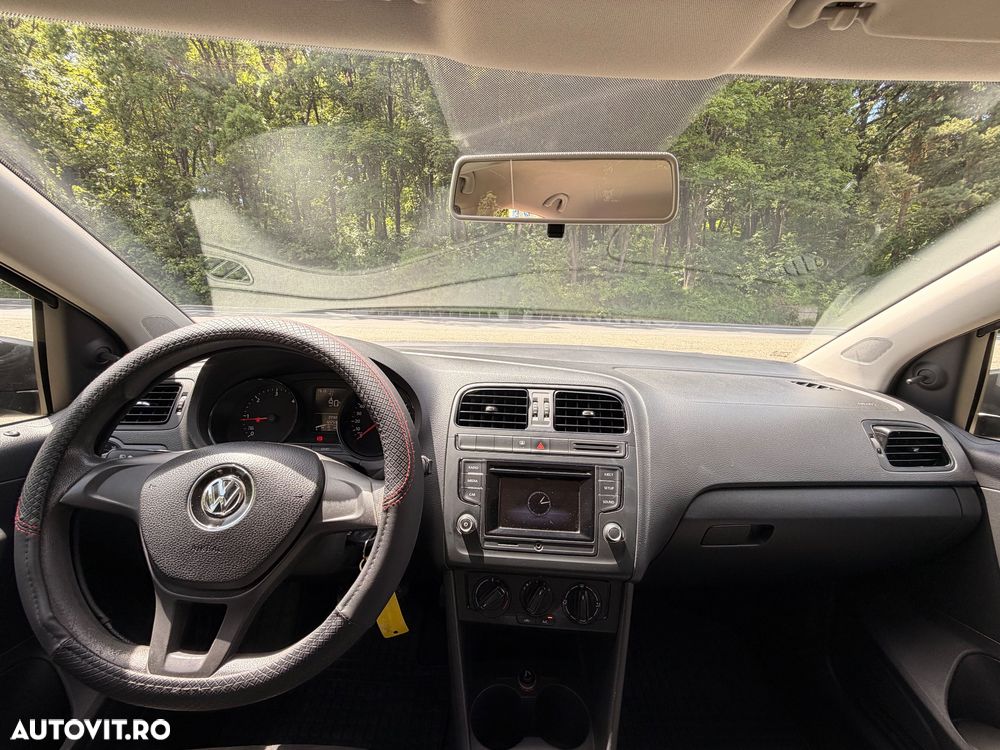 VOLKSWAGEN Polo 2016 — imagine 15