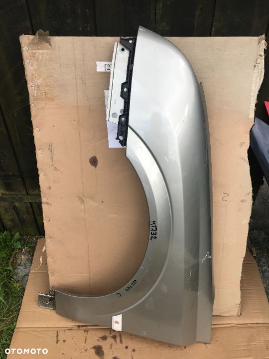 BŁOTNIK  LEWY VECTRA C - 2