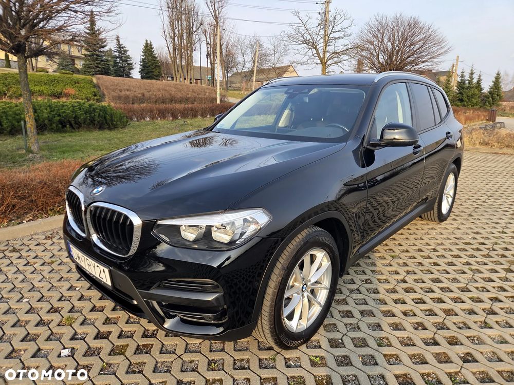 BMW X3 sDrive18d - 12