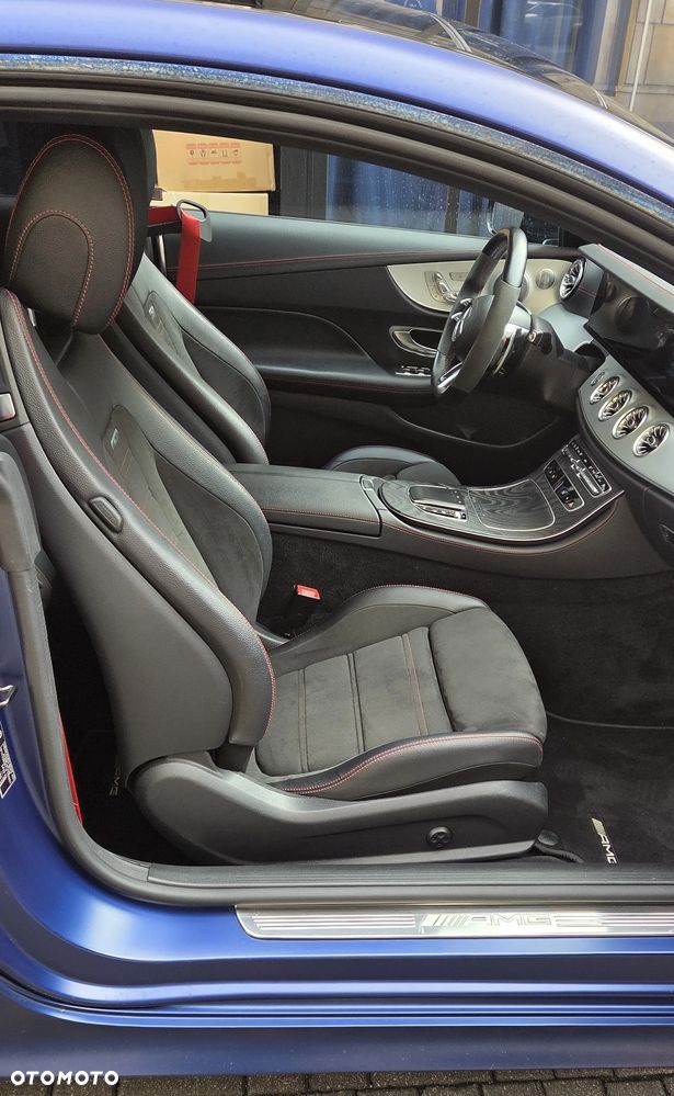 Mercedes-Benz Klasa E AMG 53 Coupe 4-Matic+ 9G-TRONIC - 11