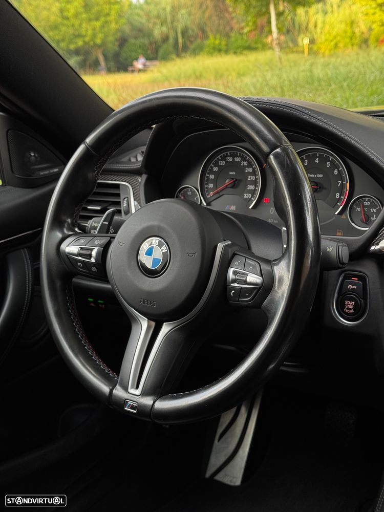BMW M4 Auto - 12