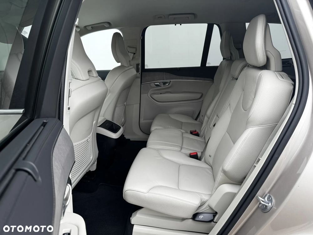 Volvo XC 90 B5 D AWD Plus Bright 7os - 12