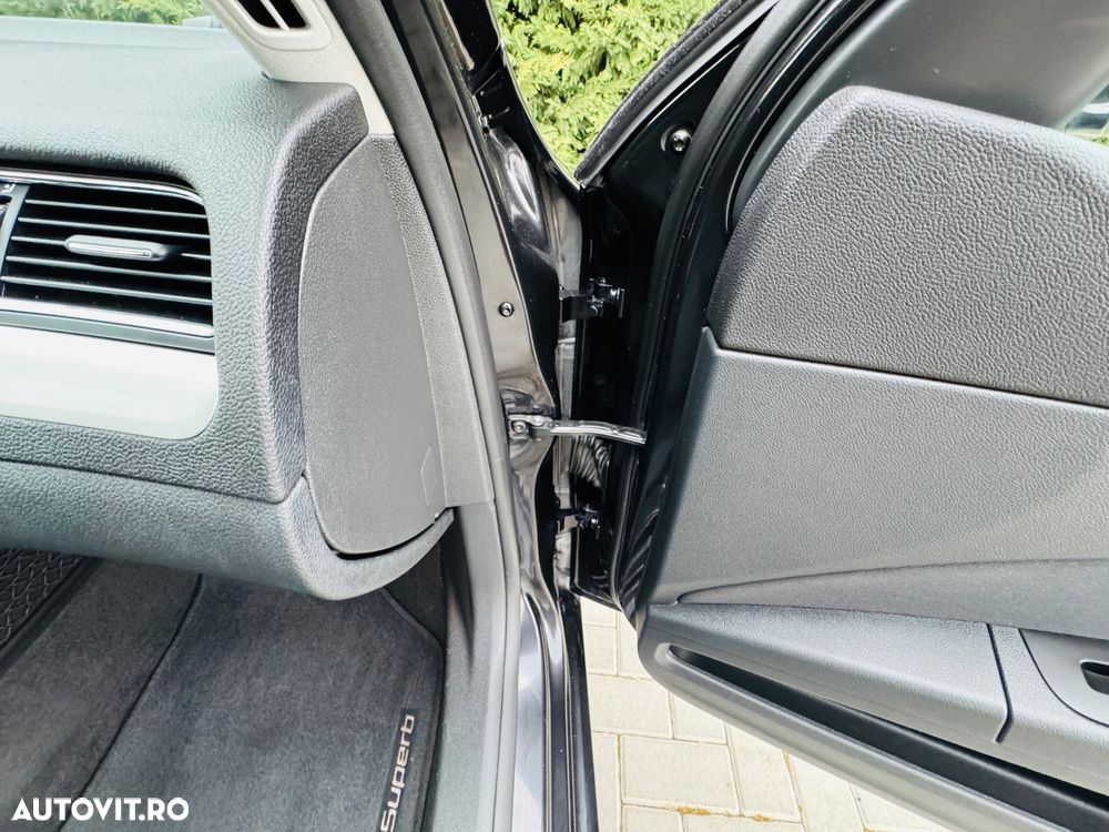 Skoda Superb 1.4 TSI Ambition - 32