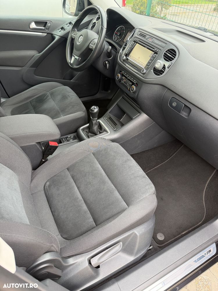 Volkswagen Tiguan - 9