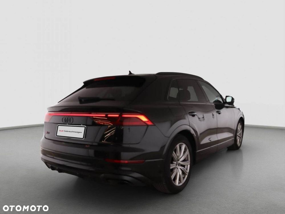 Audi Q8 - 3