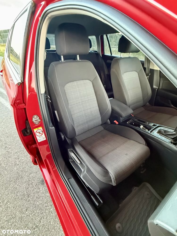 Volkswagen Passat 2.0 TDI SCR Comfortline DSG - 23
