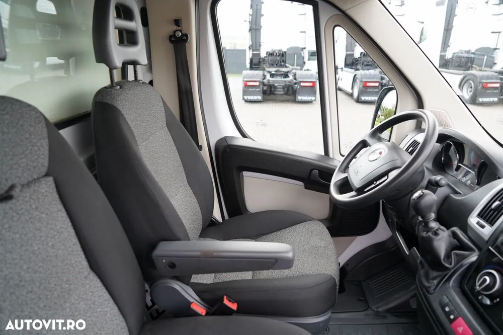 Fiat DUCATO 2.3 130 / CAROSERIE FURGON - 4,3 M / LIFT HIDRAULIC DHOLLANDIA - 750 KG / CUTIE DE VITEZE MANUALĂ / ROȚI SPATE DUBLE / IMPORTAT / - 28