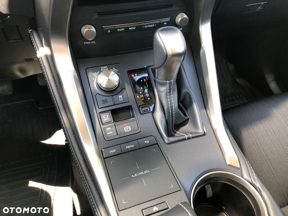 Lexus NX 300 Optimum AWD - 18