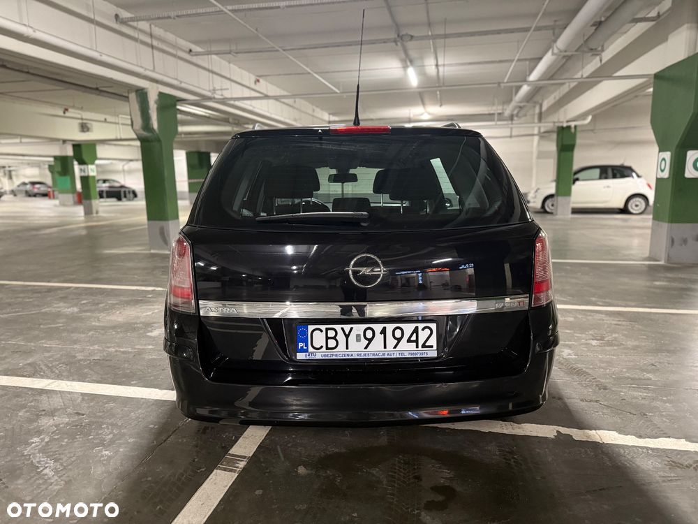 Opel Astra 1.7 CDTI DPF Cosmo - 5