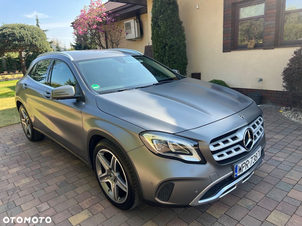 Mercedes-Benz GLA 200 7G-DCT AMG Line - 18