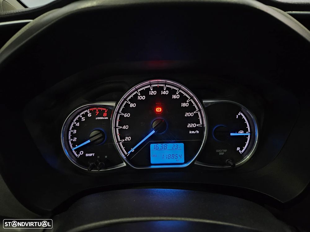Toyota Yaris 1.0 VVT-i Exclusive - 9