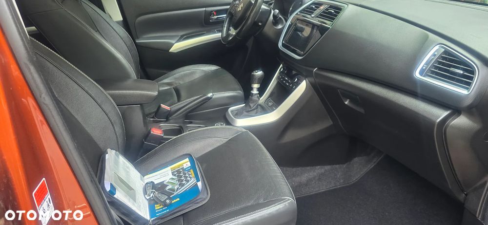 Suzuki SX4 S-Cross 1.4 Boosterjet Allgrip Comfort - 9