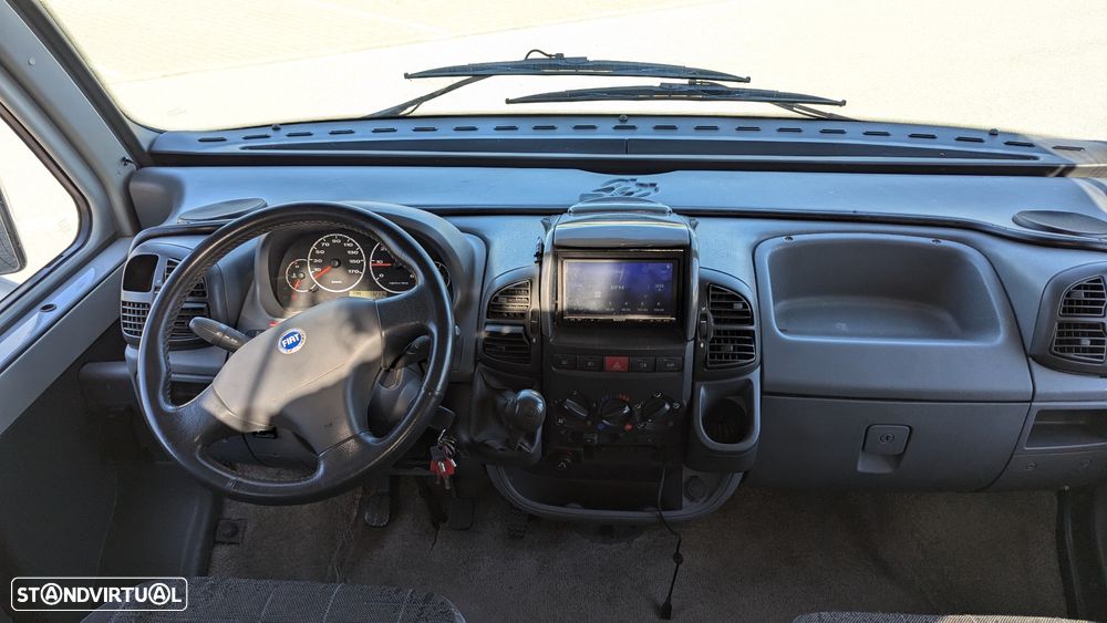 Knaus Sun Liner Com GPL e 2 Camas de casal - 10