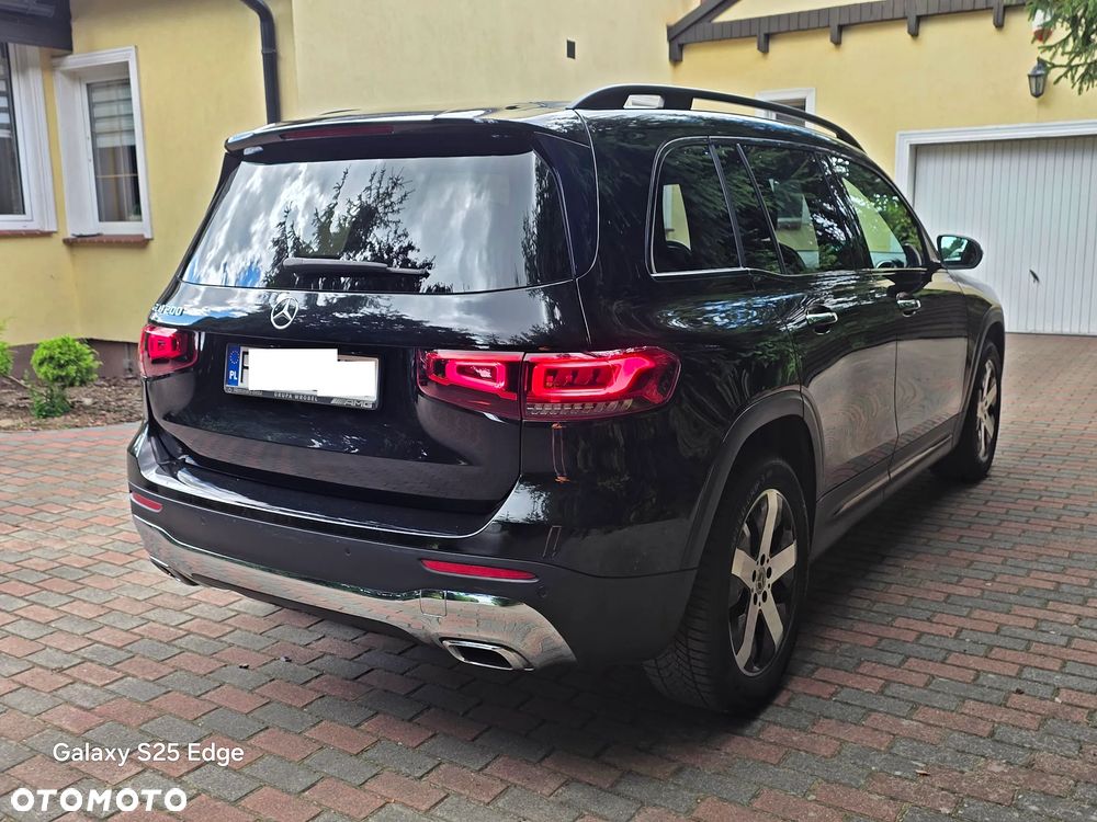 Mercedes-Benz GLB - 3