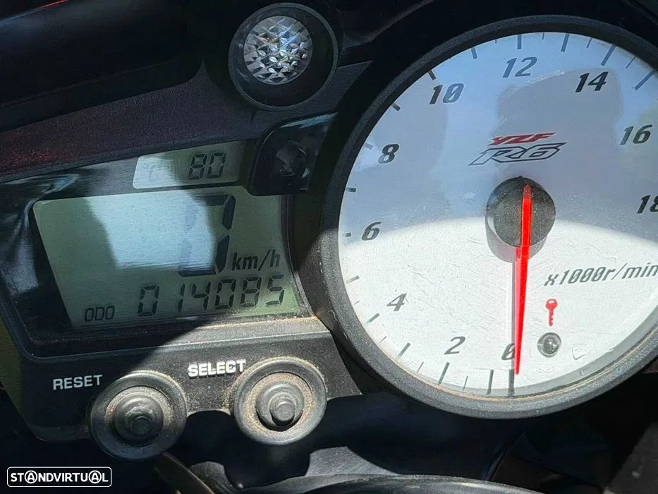 Yamaha YZF - 10