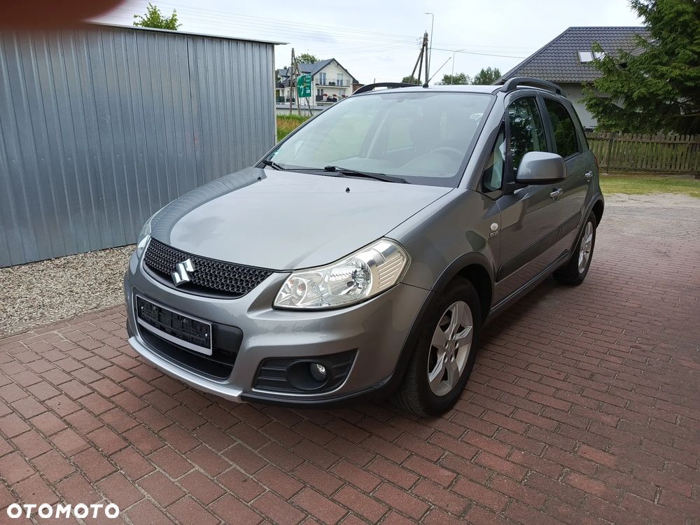 Suzuki SX4 2.0 DDiS 4x2 Comfort - 2