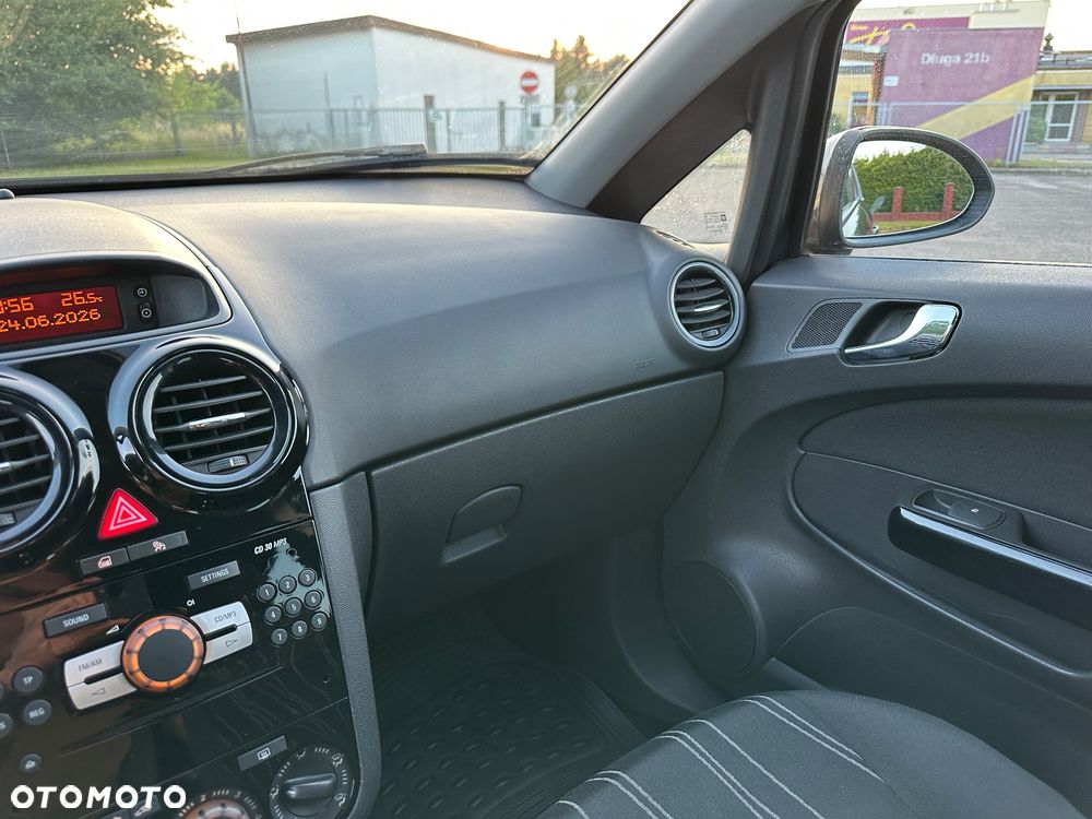 Opel Corsa 1.2 16V - 27