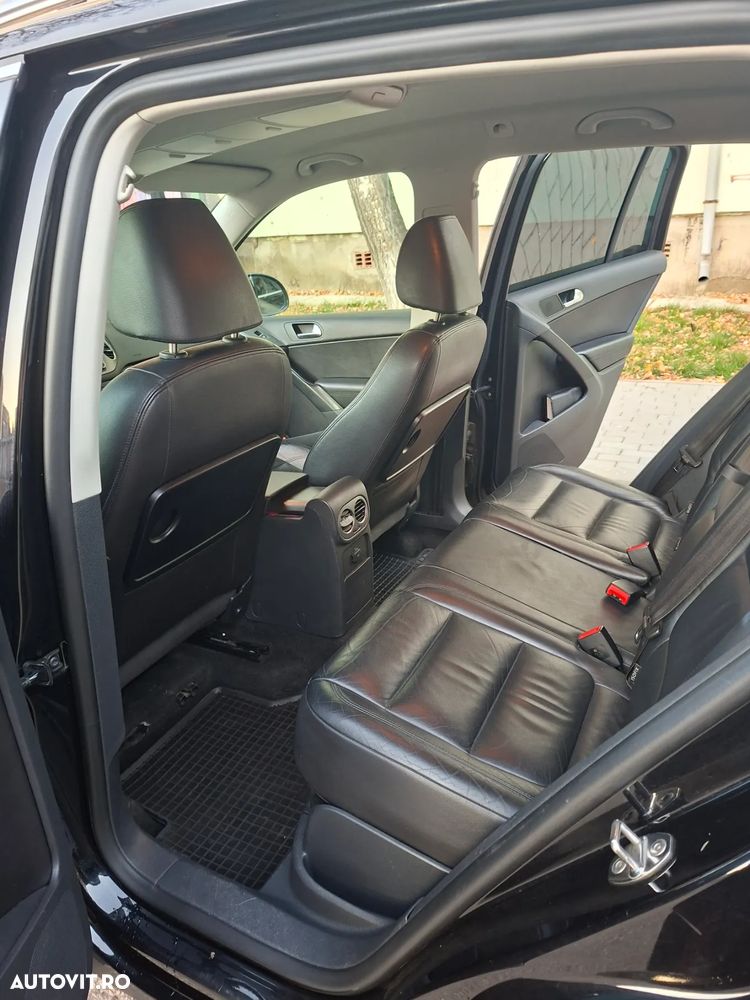 Volkswagen Tiguan - 4