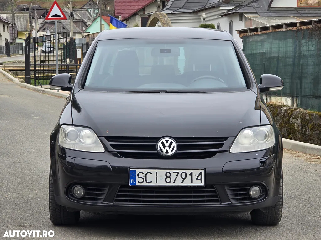 Volkswagen Golf Plus 2.0 TDI Comfortline - 12