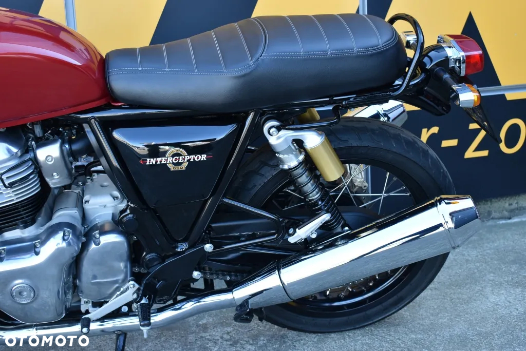 Royal Enfield Interceptor - 10