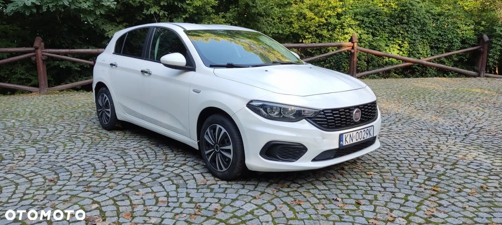 Fiat Tipo 1.4 T-Jet 16v Lounge - 23