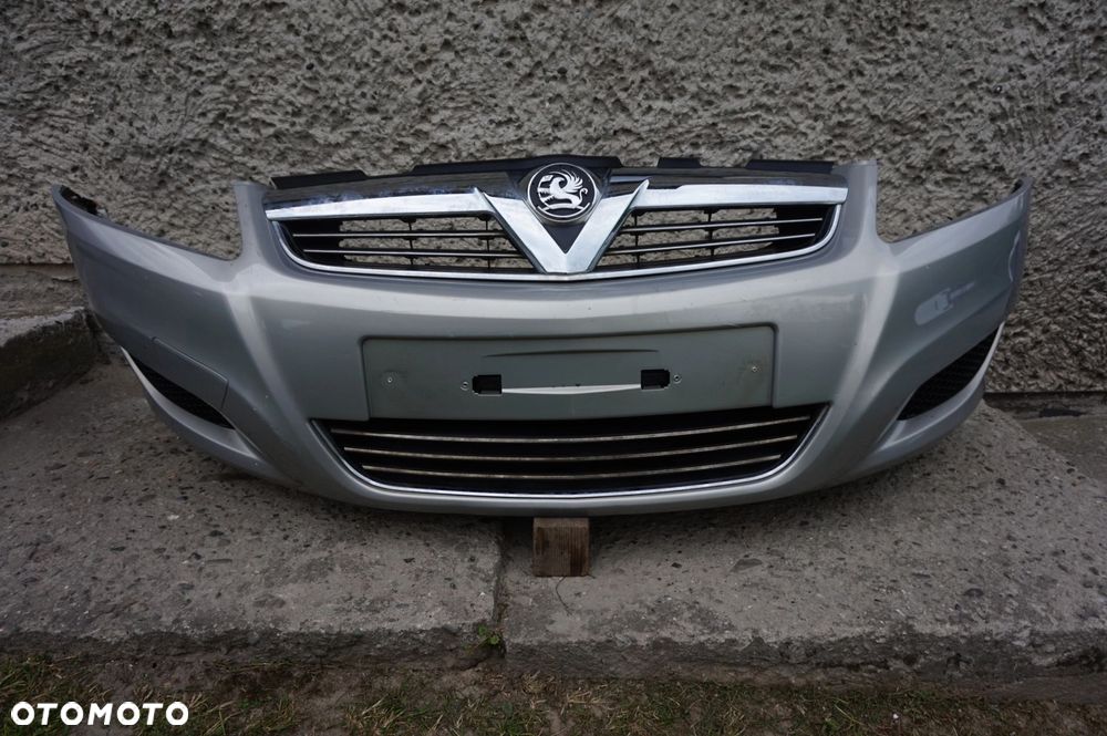 ZDERZAK OPEL ZAFIRA B LIFT 08/14r - 2