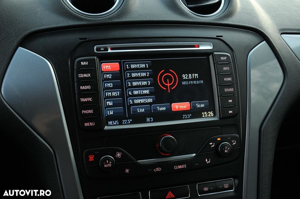 Ford Mondeo 2.0 TDCi Powershift Business Class - 17