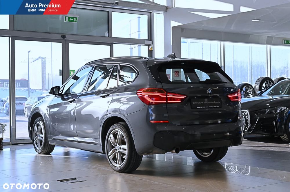 BMW X1 xDrive18d - 18