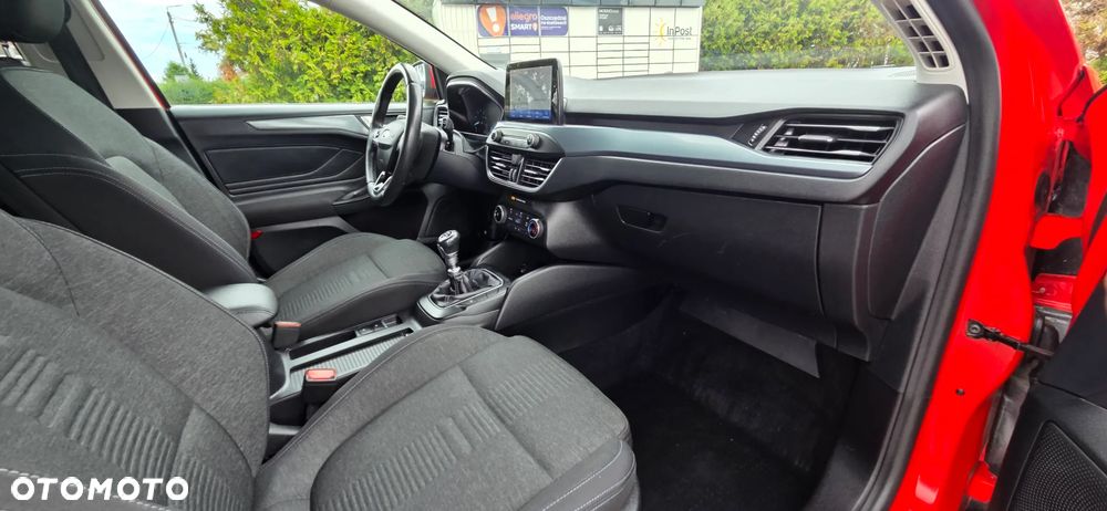Ford Focus 1.0 EcoBoost STart-Stopp-System ACTIVE - 37