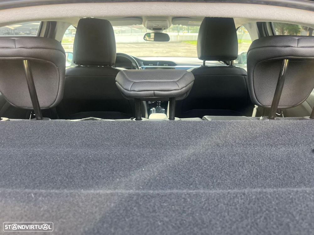 Opel Corsa 1.5 D Elegance - 13