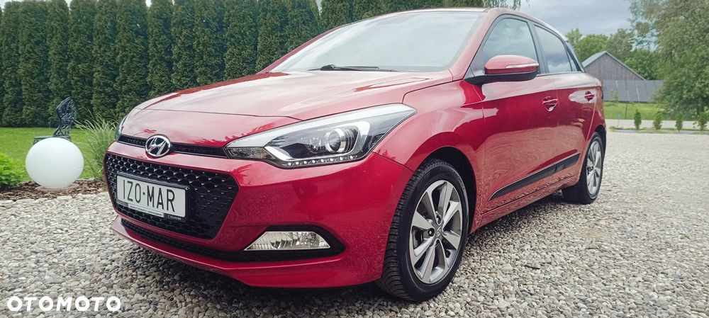Hyundai i20 blue 1.2 YES Gold - 14