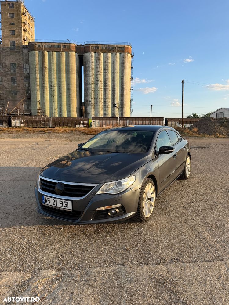 Volkswagen Passat CC - 1