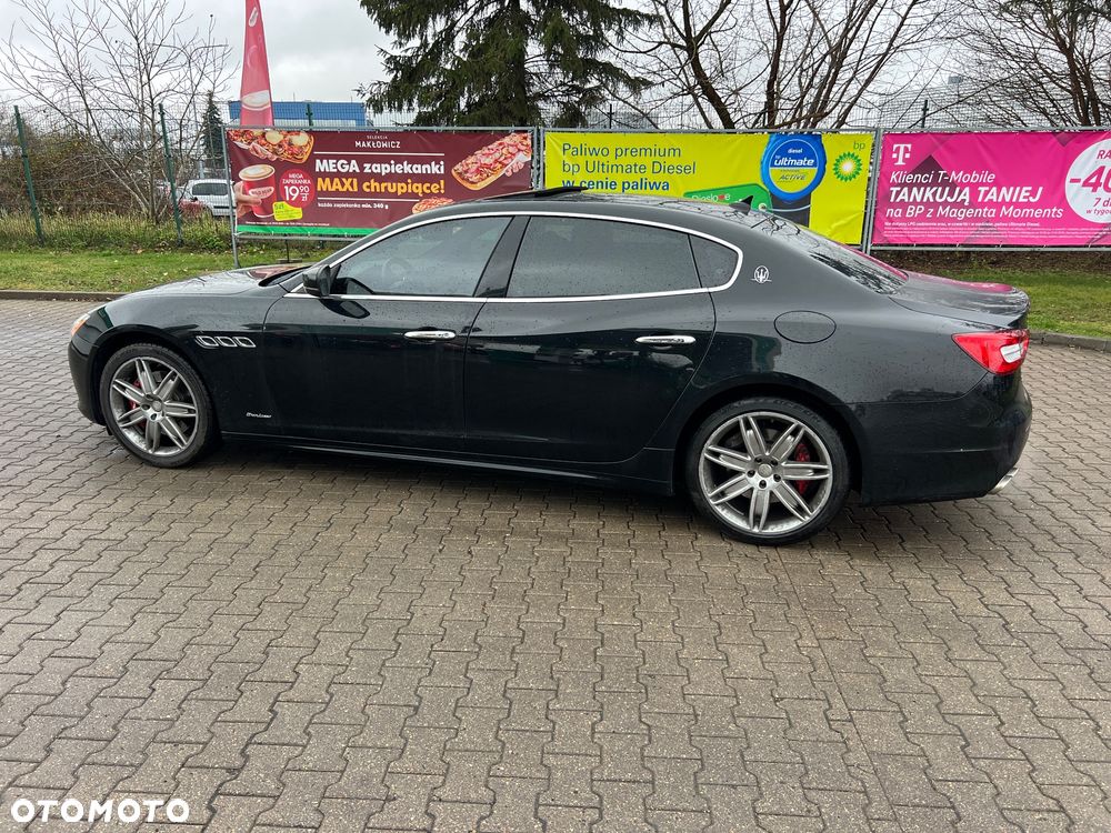 Maserati Quattroporte S - 12